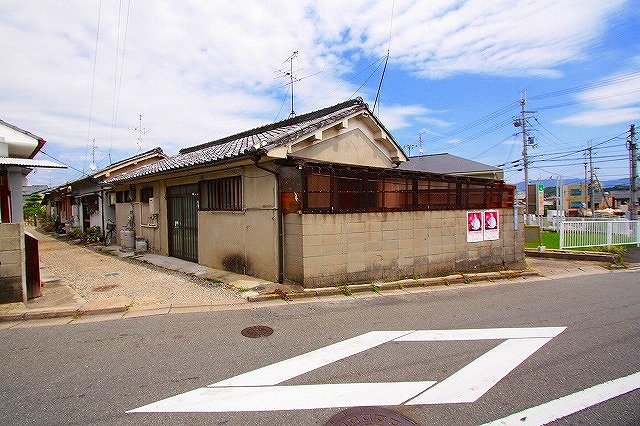 吉田貸家（宝来４丁目）の外観|外はこのようになっています
