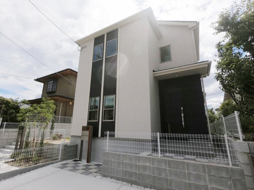 敷地広々43坪 吹抜があり明るく開放的なお家 ブルーミングガーデン八幡市男山泉 京都市伏見区 山科区の不動産 株式会社ハウスプロジェクト