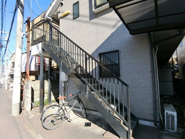 【エントランス】 | フラット鷹の台