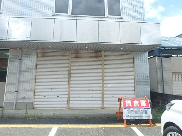 ヴァン・ティ・アンの外観