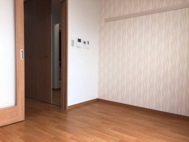 コンフォール北野の居間・リビング
