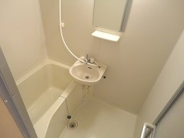 【浴室】 | カーサ白楽 | ゆったり過ごせるお風呂です