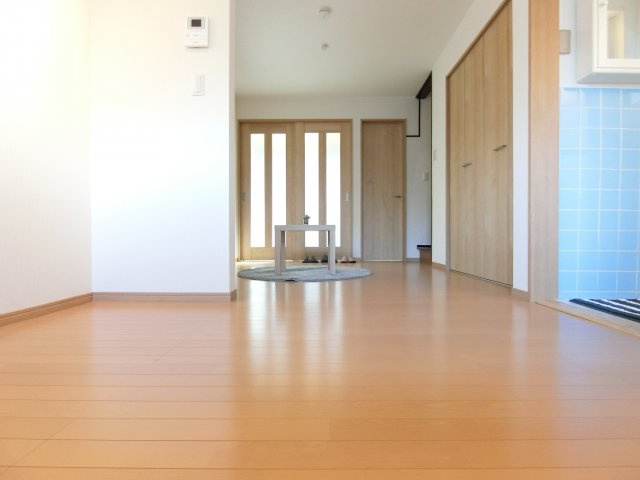 和田東貸家の居間・リビング