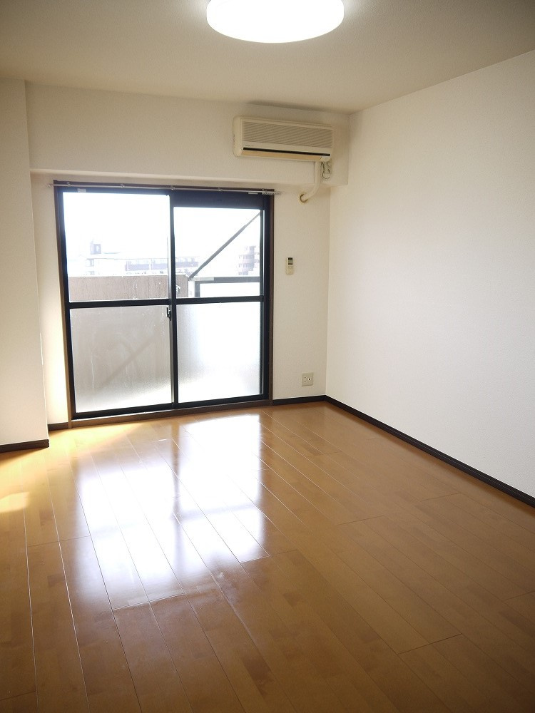 ロイヤル江戸橋の寝室