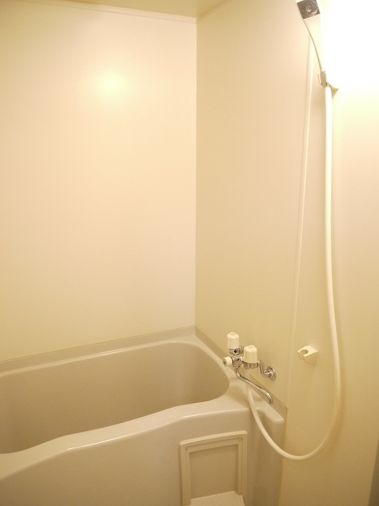 ロイヤル江戸橋の浴室