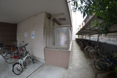 【その他共用部分】 | グローフラール | 駐輪場