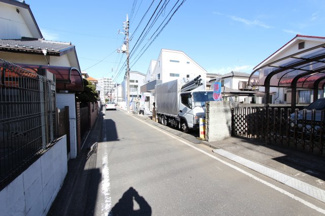 【前面道路含む現地写真】