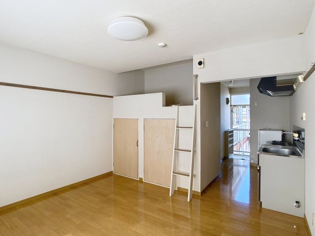 サンハイツ南原Ｂの洋室