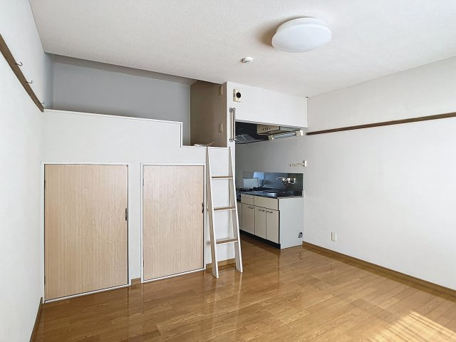 サンハイツ南原Ｂの洋室