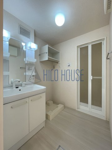 プランドール(鳩山町)の洗面所