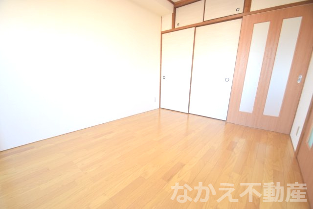 【寝室】 | 落ち着いて過ごせるお部屋なので、寝室にいかがでしょうか