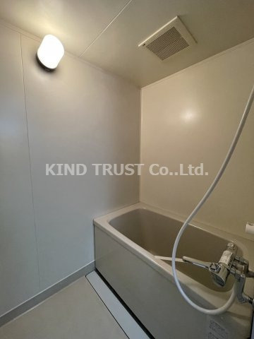 メゾン・エルミタージュの浴室|お風呂です