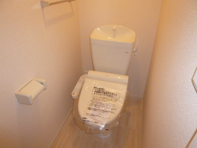 ラ・メージュ倉敷のトイレ|シャワー付きトイレ