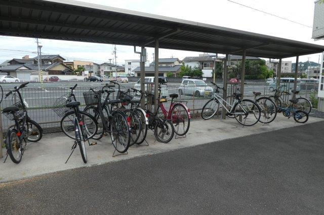 ラ・メージュ倉敷のその他共用部分|自転車置き場