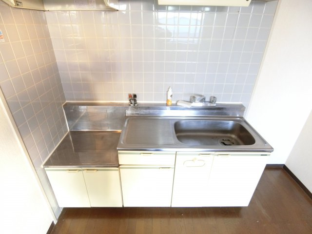 ドミール仲谷2号館のキッチン