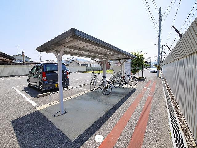 エスポアジュネスのその他共用部分|自転車置き場が設置されてます