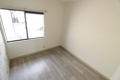 【洋室】 | ラフィーネ當麻壱番館Ａ棟