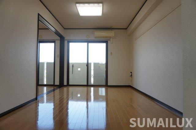 菊池郡菊陽町光の森５丁目の賃貸マンションの内装