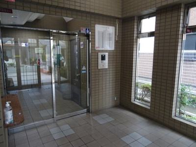 【エントランス】 | ユニライフ堺・宿院 | 安心のオートロックマンションとなっております。