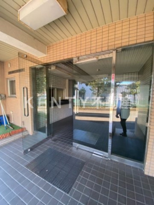 【エントランス】 | ソルトハイムI | 建物の内部です