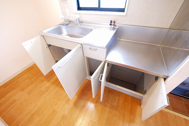 チェルヴォ（南新町）のキッチン|使いやすいキッチンです