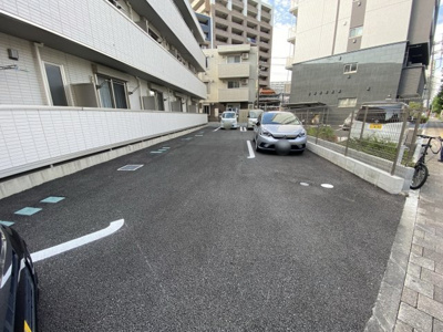 【駐車場】 | ルミエール本厚木