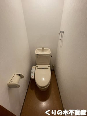 【トイレ】 | フェリエⅠ | 落ち着いた色調のトイレです