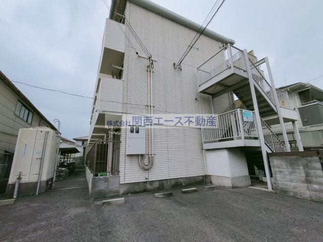 【外観】 | シャモール八重