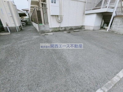 【駐車場】 | シャモール八重