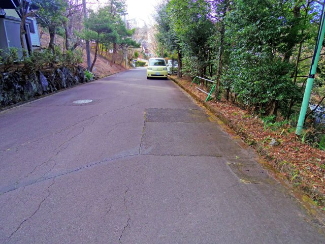 【前面道路含む現地写真】 | 伊豆市下白岩 売土地 ET03055 | 伊豆市下白岩　前面道路