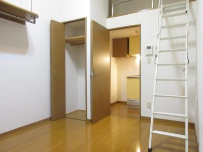 ロフティ四条大宮の内装|洋室