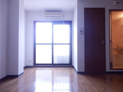 Stable万寿寺（ステーブル万寿寺）の居間・リビング|洋室