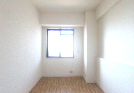 フェリーチェ和泉の洋室|個人の部屋や寝室として使える洋室です