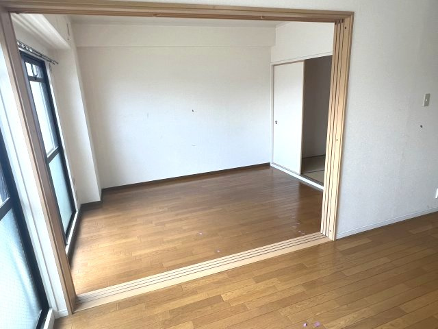 【居間・リビング】 | ベルヴィ本山中町
