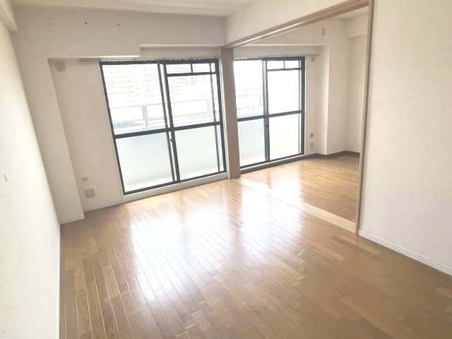 【居間・リビング】 | ベルヴィ本山中町
