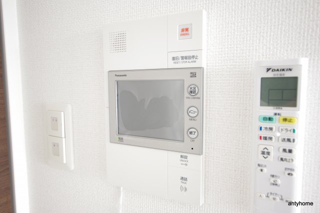 セレニテ桜川駅前プリエ　仲介手数料無料のセキュリティ