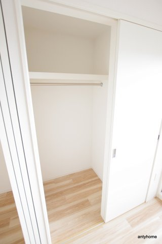 セレニテ桜川駅前プリエ　仲介手数料無料の収納