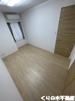 【寝室】 | アルファライフ今治銀座Ⅱ | 落ち着いて過ごせるお部屋なので、寝室にいかがでしょうか
