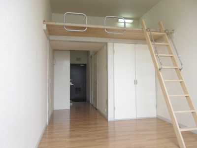 【洋室】 | ルーチェ菅原