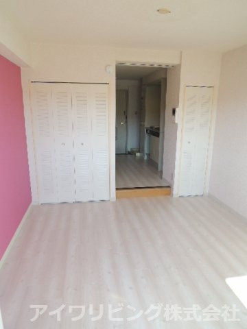 ジュネス桜ヶ丘の洋室|【ジュネス桜ヶ丘】