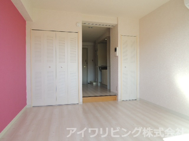 ジュネス桜ヶ丘の洋室|【ジュネス桜ヶ丘】