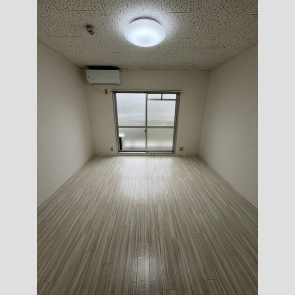 サンヒルズ和泉の寝室