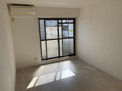 【洋室】 | ソレアード