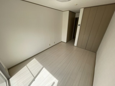 【居間・リビング】 | ハイツ生田A棟 | ゆったりとした居間です