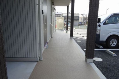 【ロビー】 | ミルメゾンB