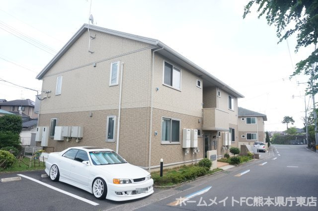 上益城郡益城町大字古閑のアパートの外観