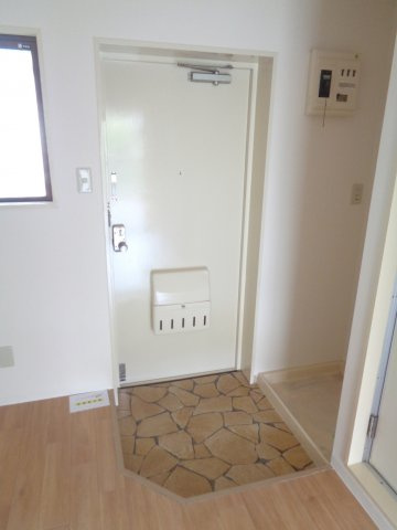 ロイヤルシングルの玄関