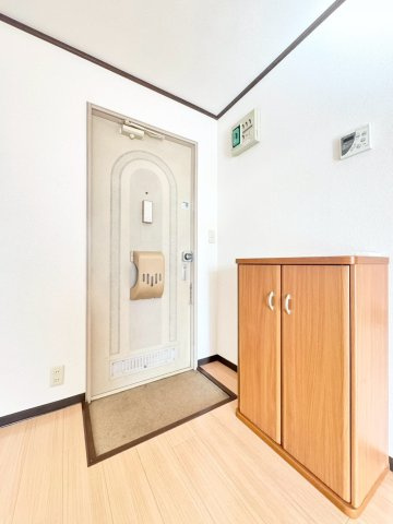 芙蓉ハイツの玄関