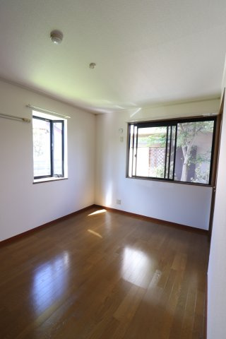 アーバンライフBの寝室