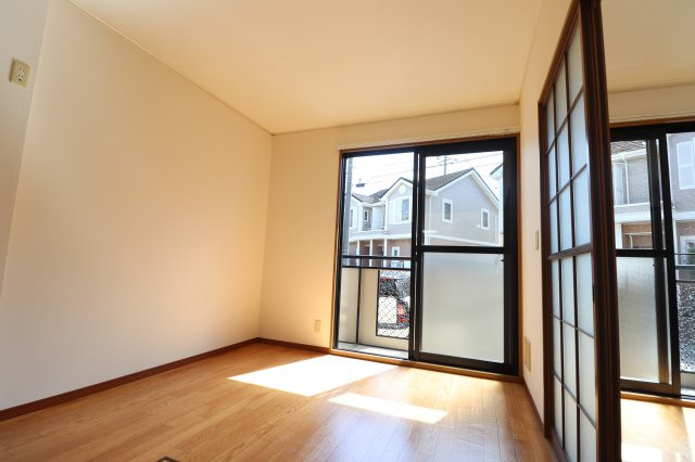 アーバンライフBの居間・リビング